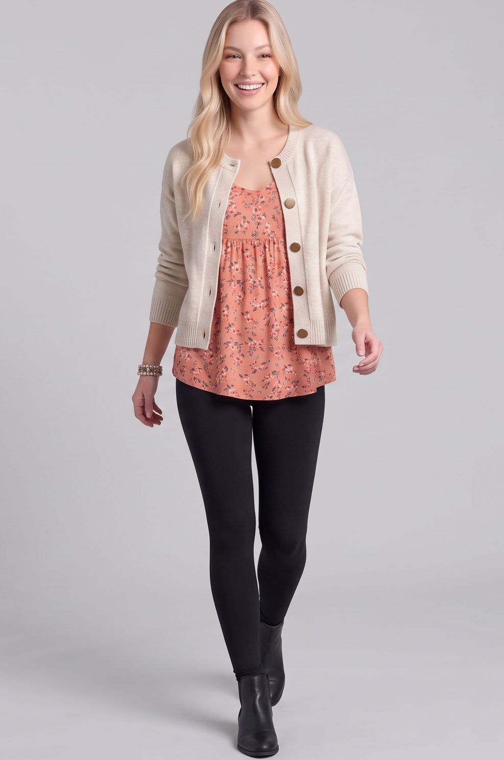 CK8001-Relaxed Button-Front Crewneck Cardigan